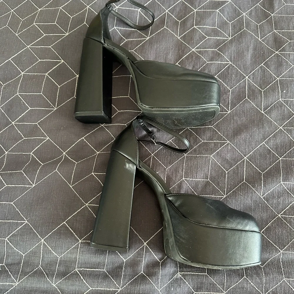 Take Care Extreme Platform Pumps sz 9 - Picture 7 of 16